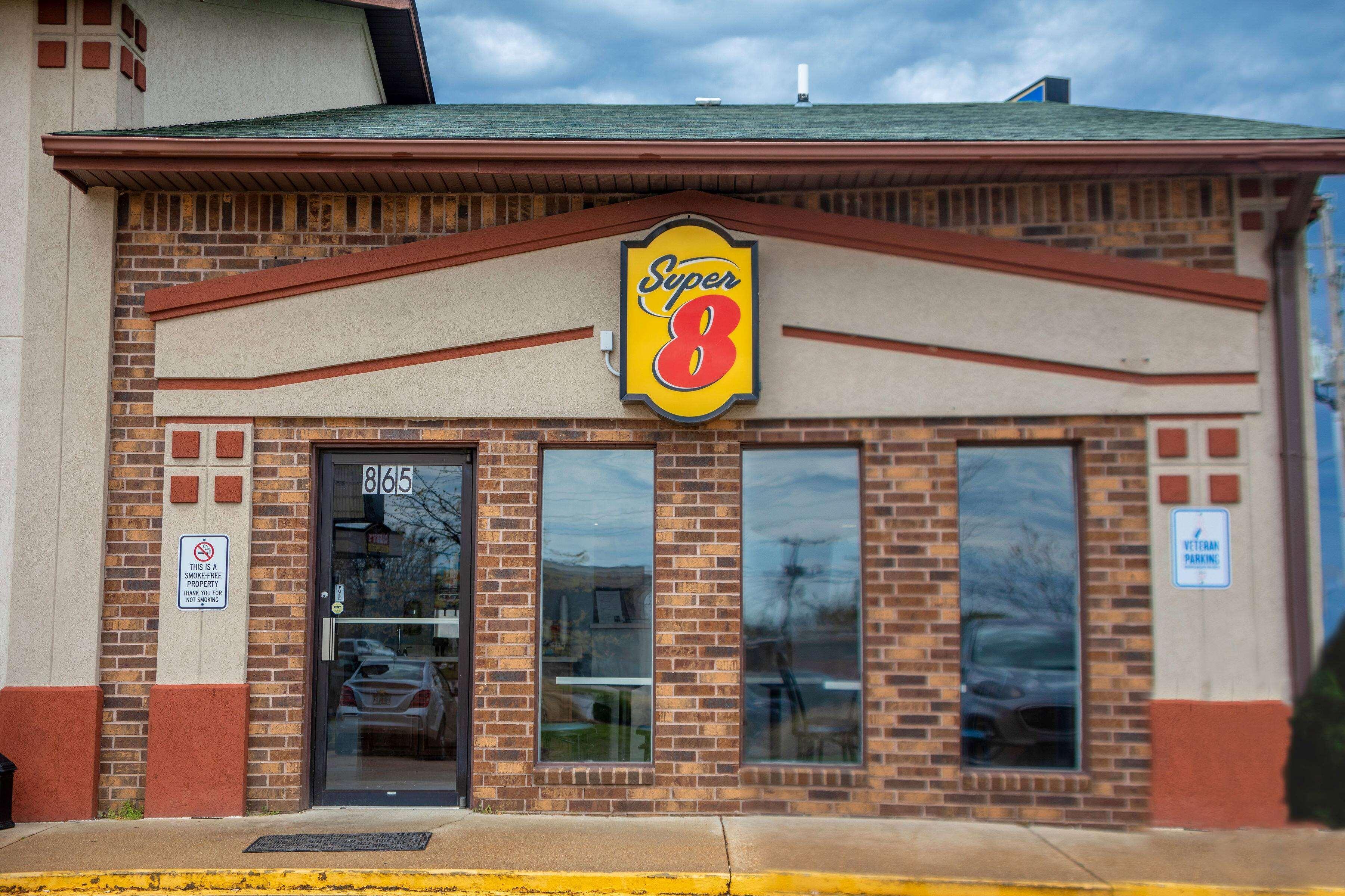 Super 8 By Wyndham Mountain Home Exterior foto
